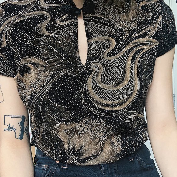 *sold* Sparkle Wave Top - Picture 3 of 5